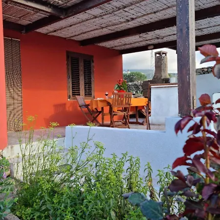 Holiday home Dammuso 